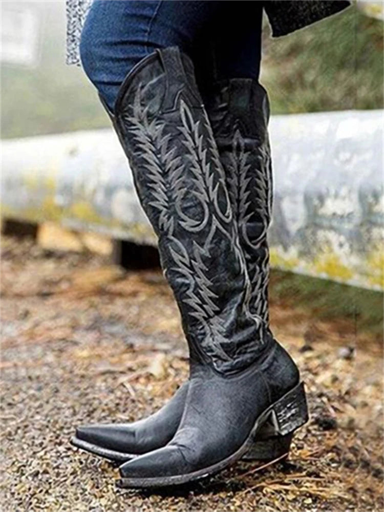 Black / 12