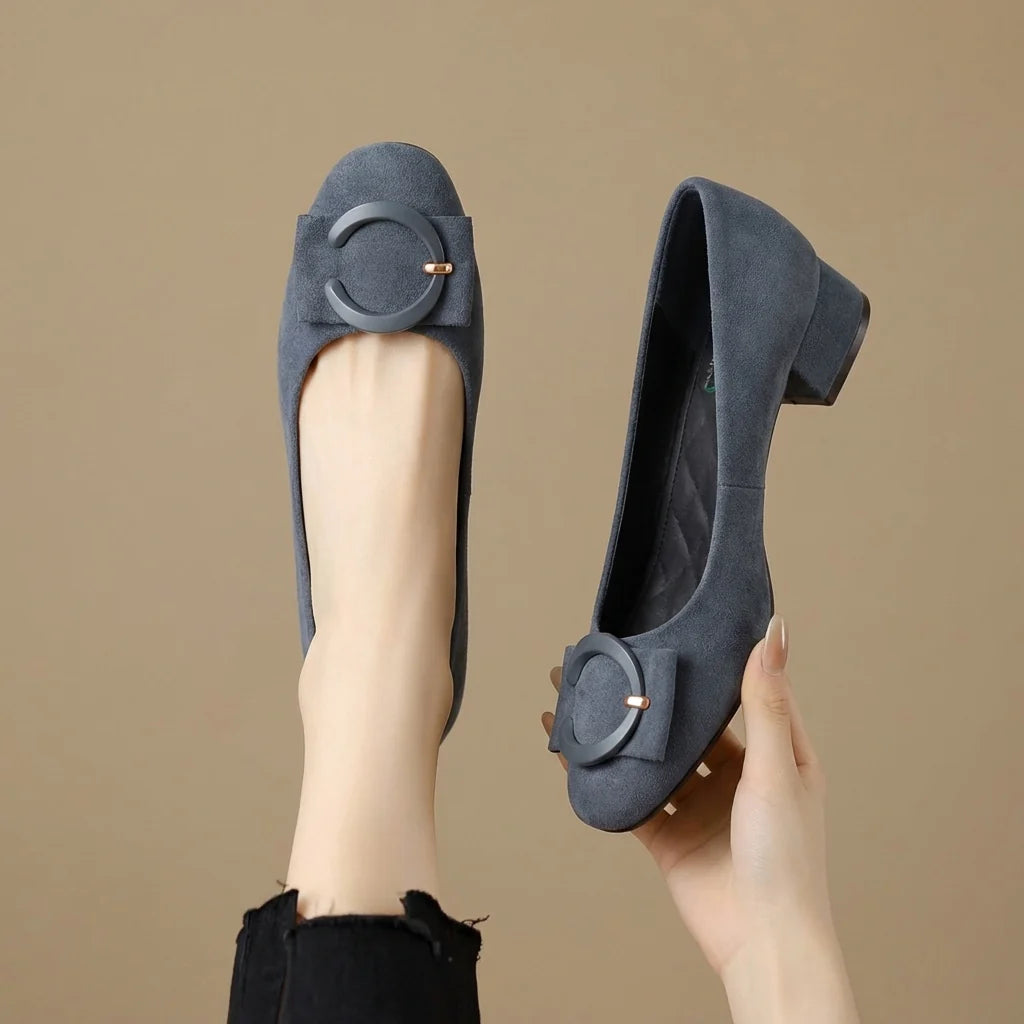 70087904297298