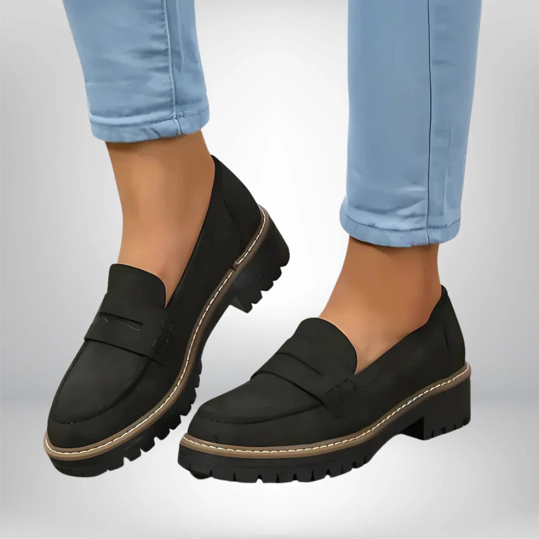 Black / 12
