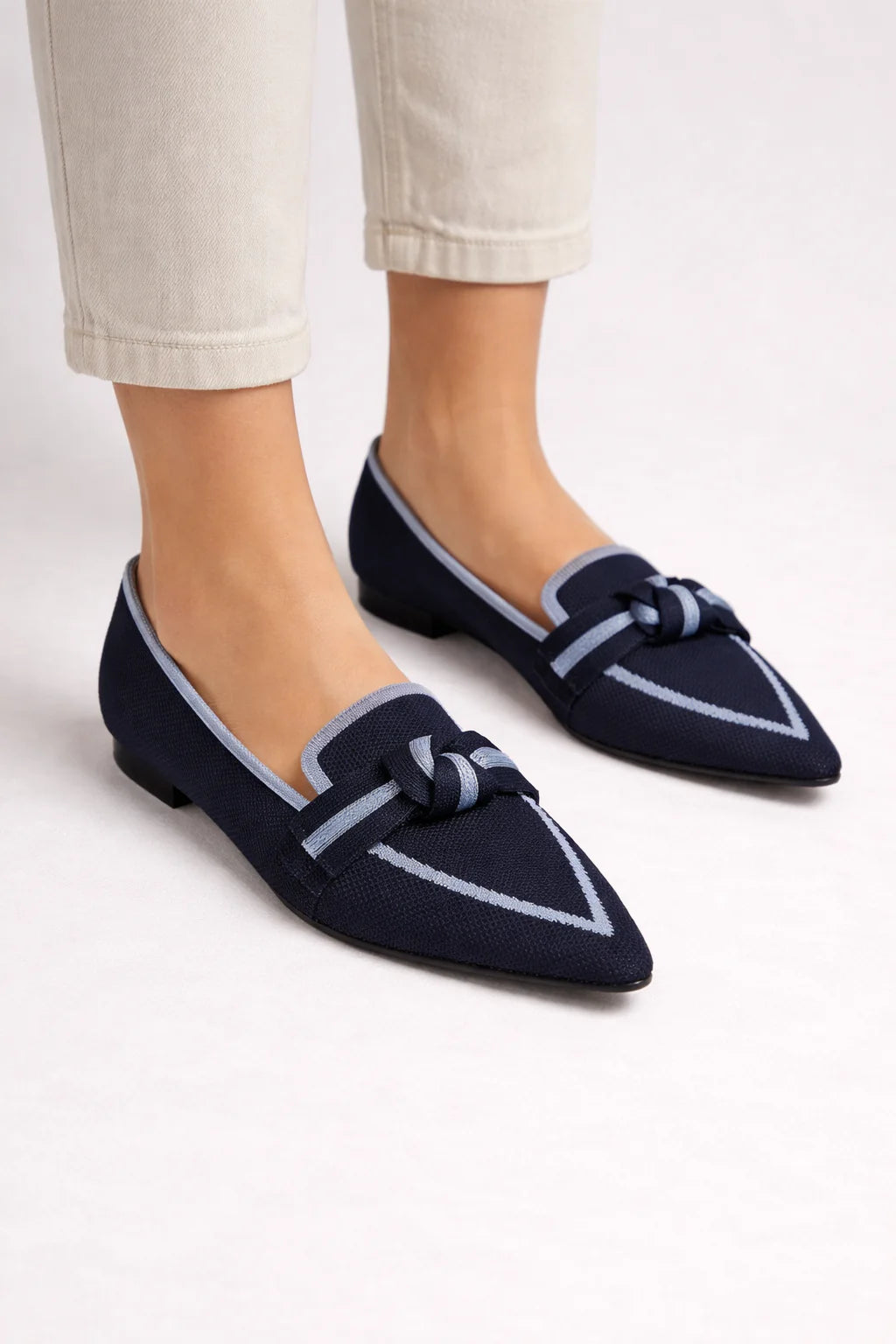 Dark Blue / 11