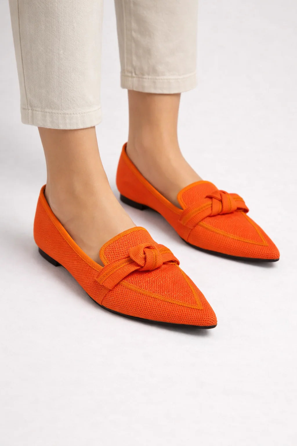 Orange / 11