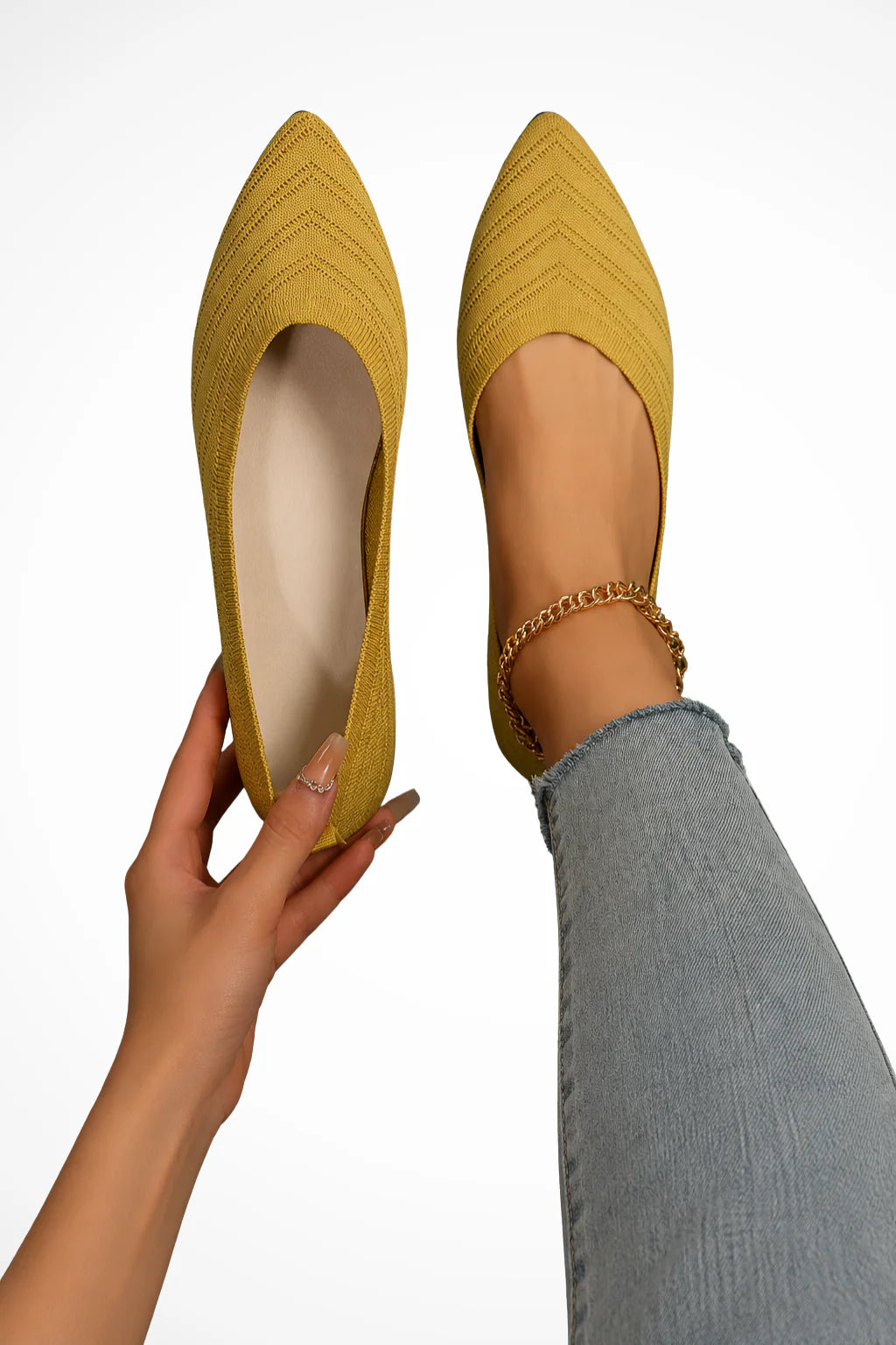 12 / Yellow