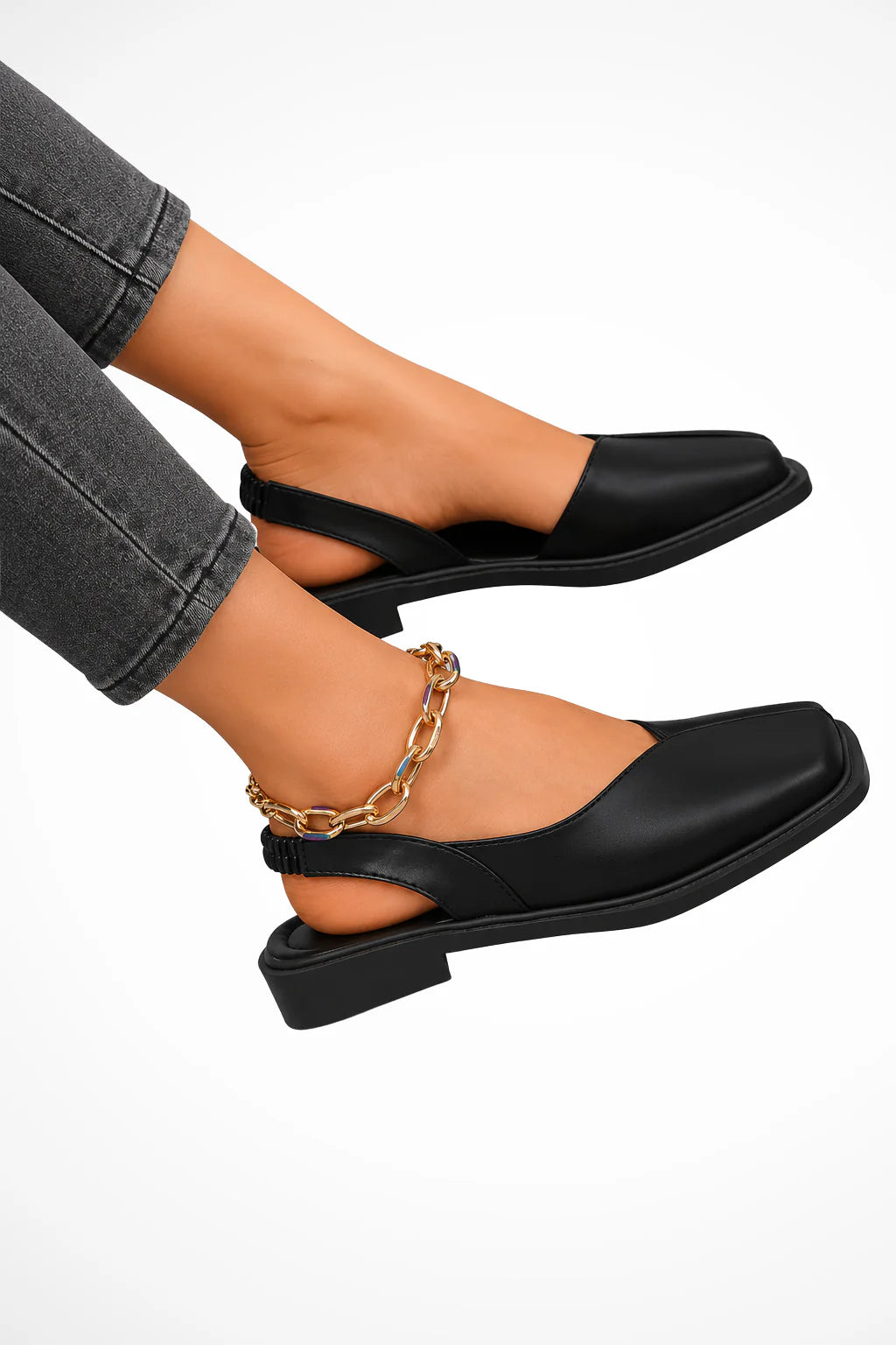 12 / Black