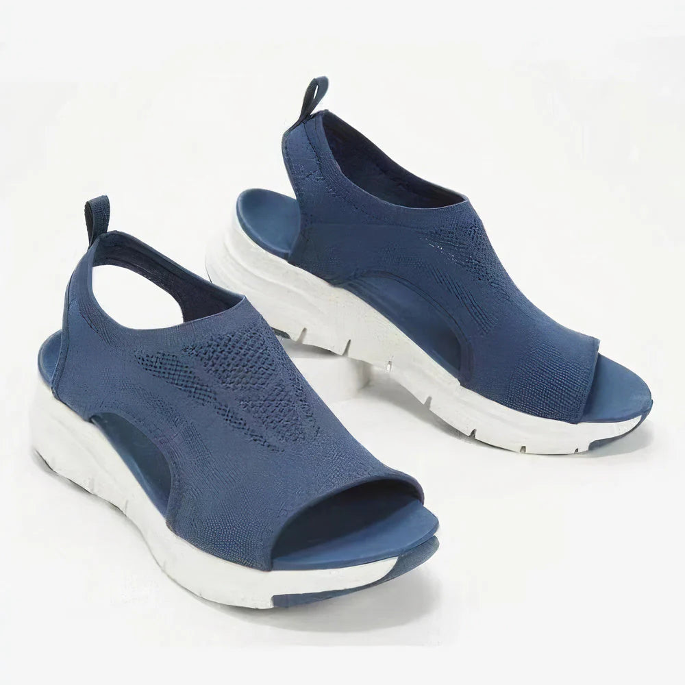 Blue / 12