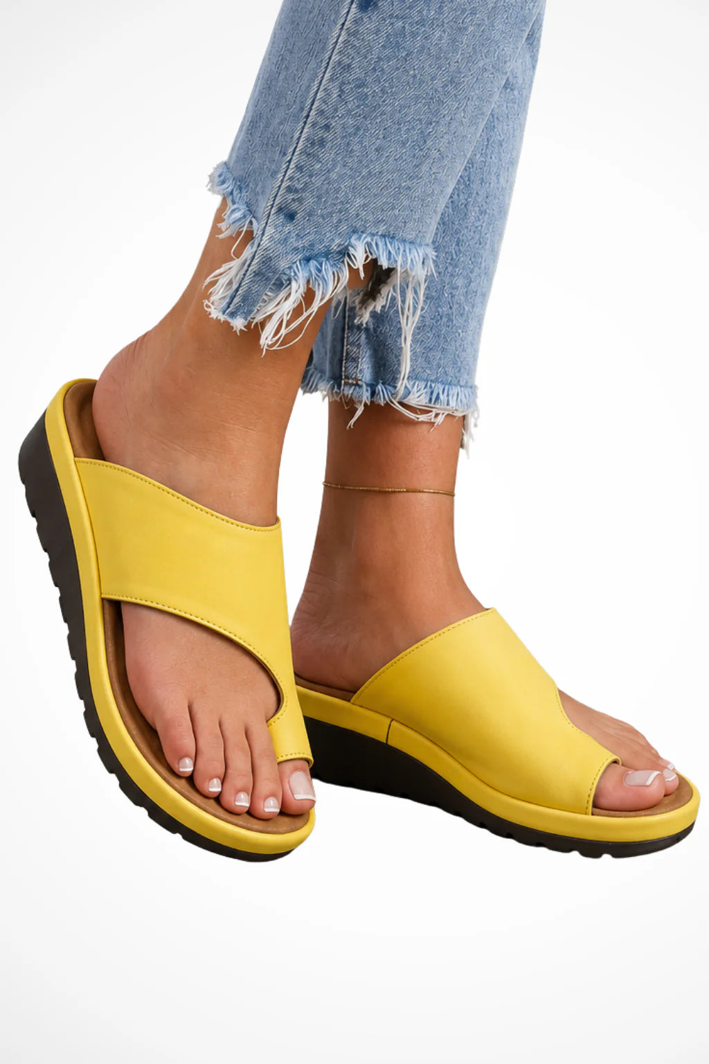 12 / Yellow